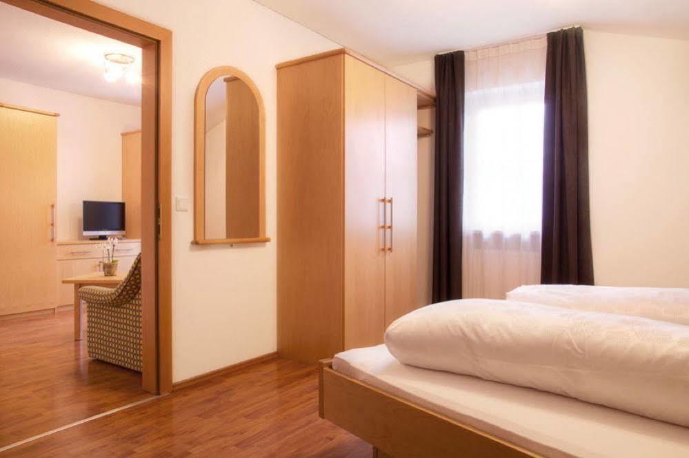 Sankt Johann Spa Suites & Apartments Prato allo Stelvio Exterior photo